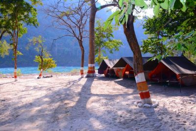 Ganga River Side Beach Camps in Rishikesh